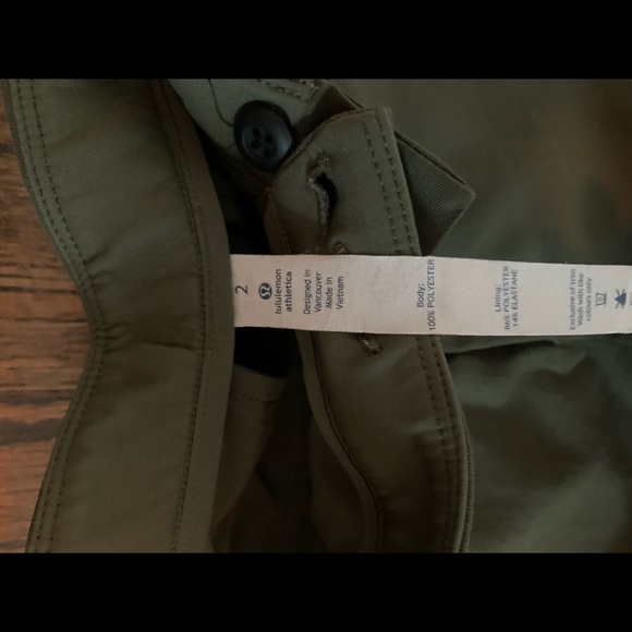 Lululemon | &go City Trek Trouser in Fatigue Green 2 - Picture 4 of 4